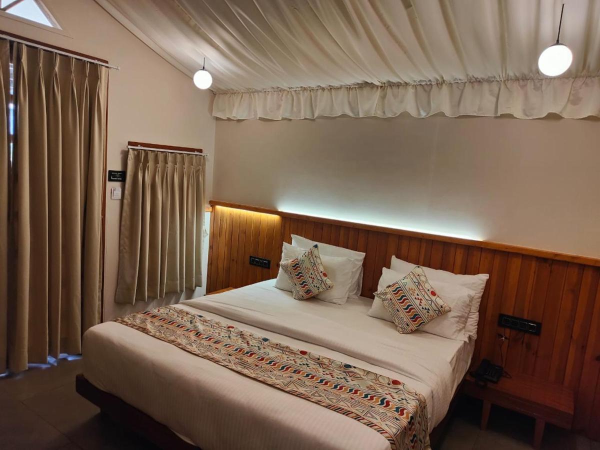 Nirvana Resort And Restaurant Garudeshwar Zewnętrze zdjęcie